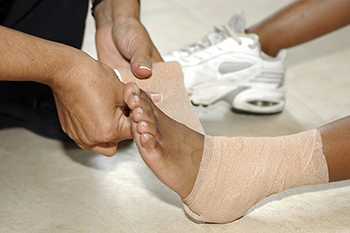 Ankle Sprains Treatment in the Harris County, TX: Willowbrook, Lakewood Forest, Jersey Village, Louetta, Klein, Hedwig Village, Cypress (Bridgeland), Memorial, and Northwest Houston areas